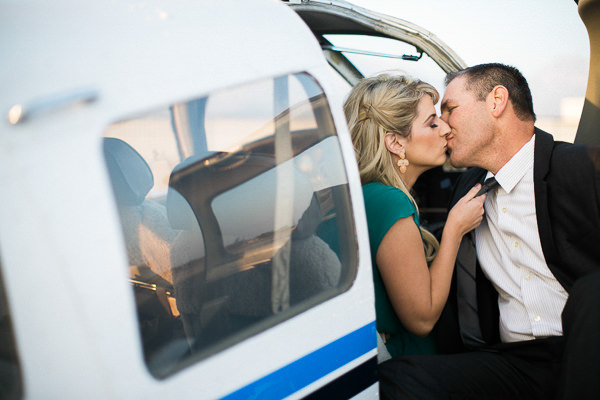 los-angeles-airport-engagement-photos (10)