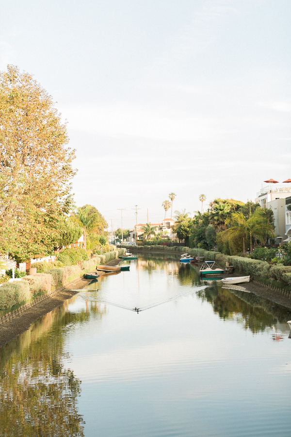 venice-canal-california-engagement-photography-0011