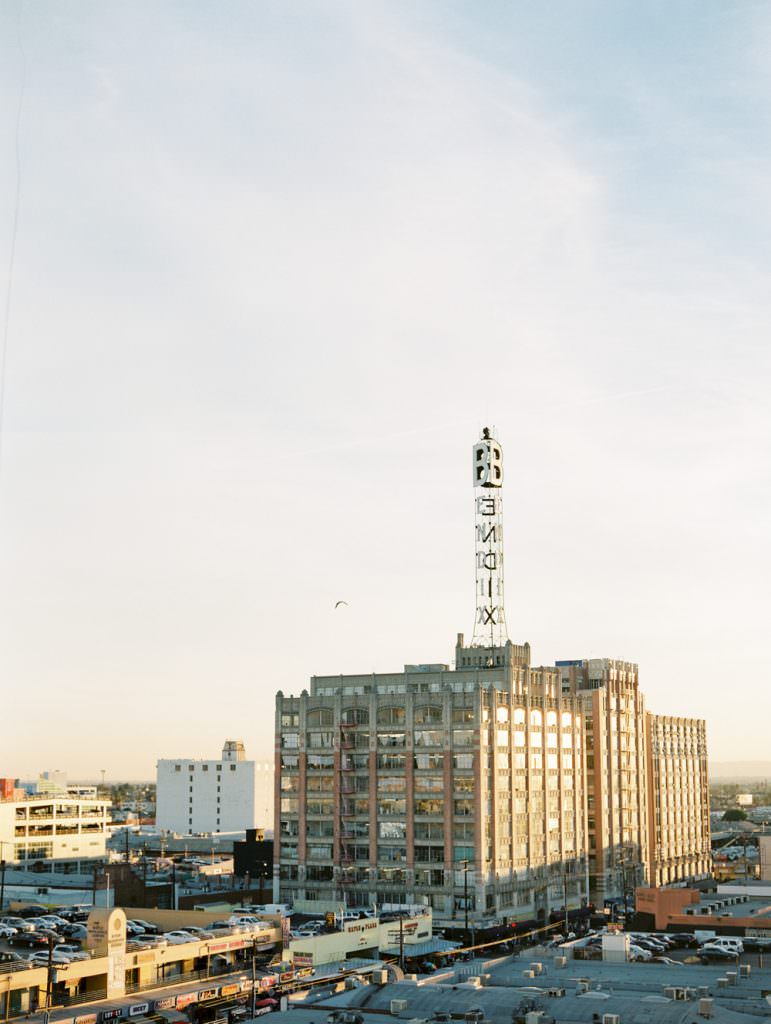 DOWNTOWN LOS ANGELES IN HOME ROOFTOP ENGAGEMENT SESSION-0001